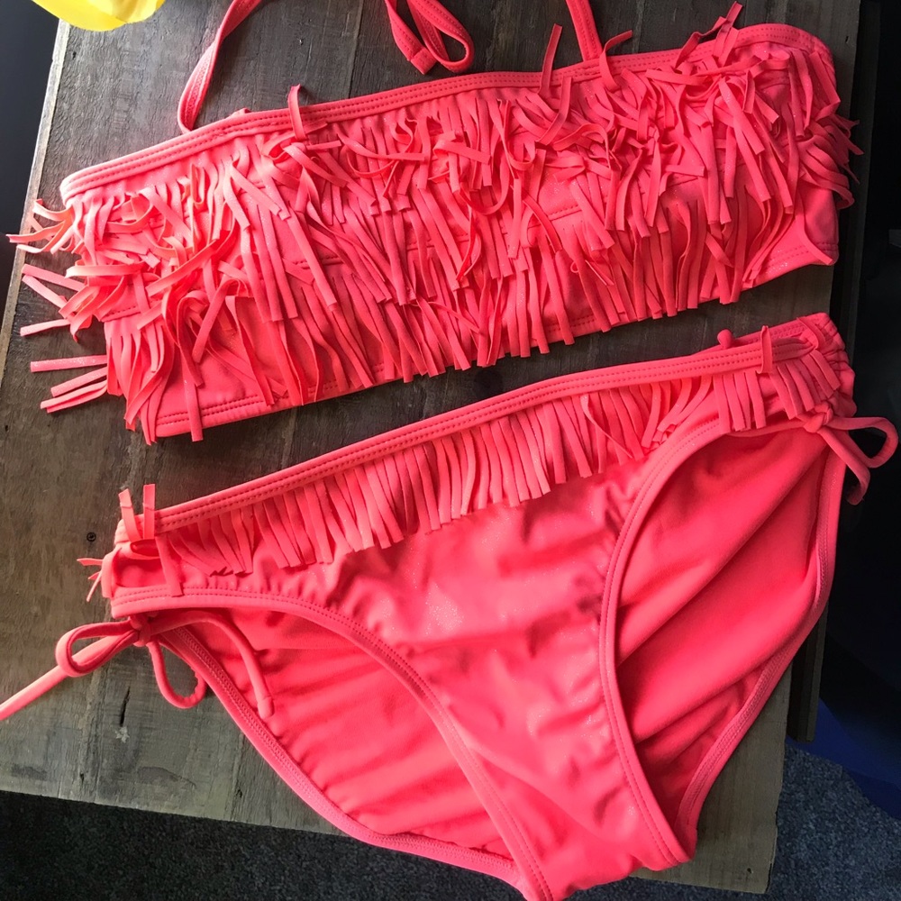 Peach, two piece bathing suit👙